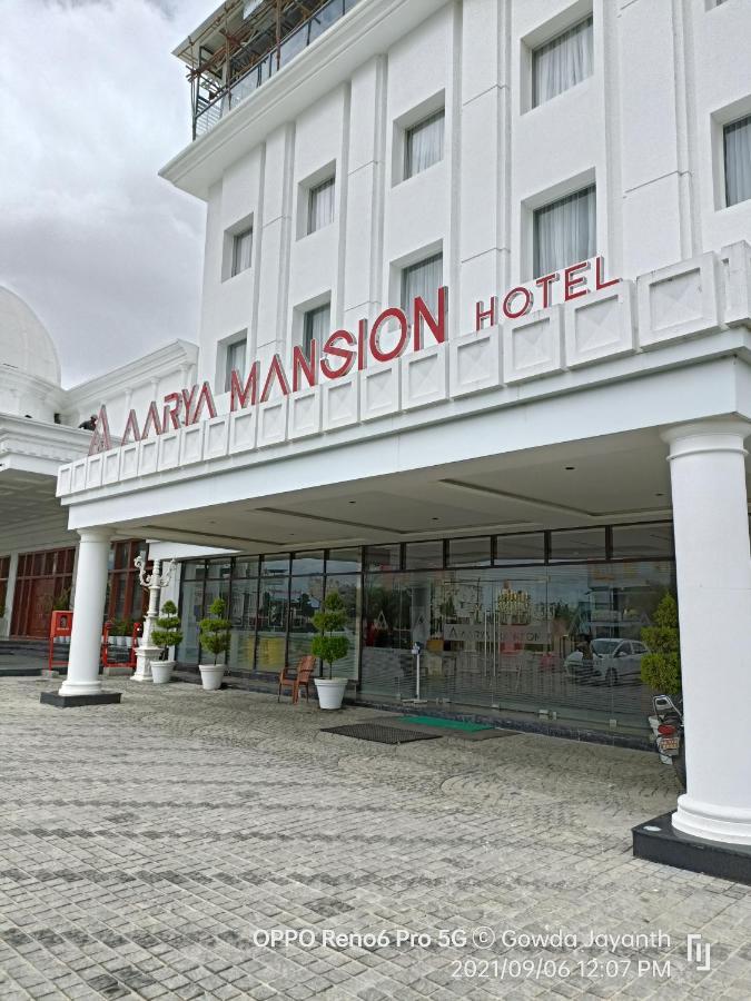Aarya Mansion Vaccinated Staff Hotel Hassan Exterior foto